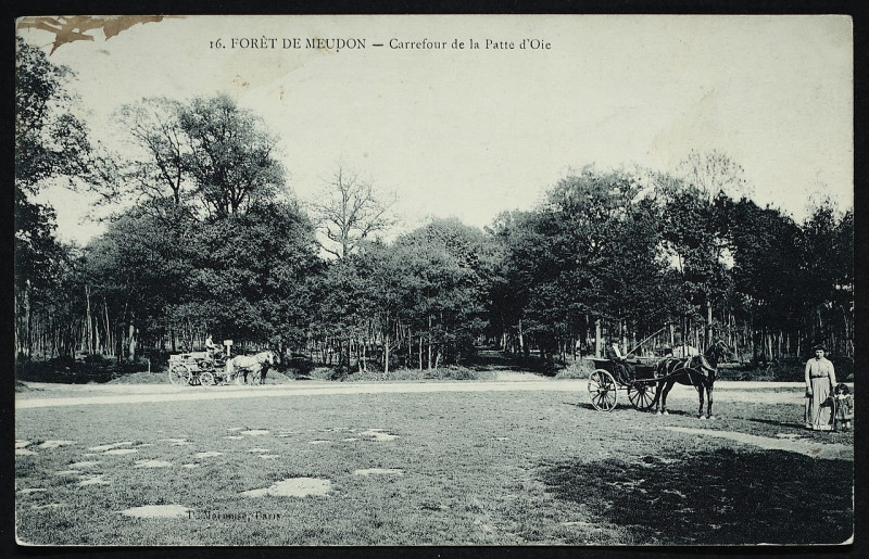 Carte postale ancienne Carte postale - Meudon - Forêt de Meudon - Carrefour de la Patte d'Oie à Meudon