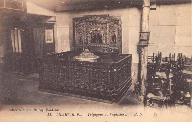 Carte postale ancienne Bidart Triptyque Du Baptistere à Bidart