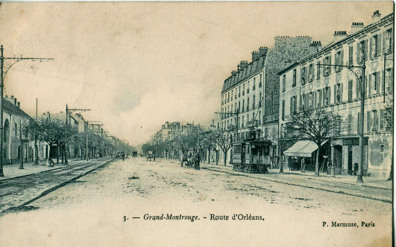 Carte postale ancienne Grand-Montrouge - Route d'Orléans à Montrouge