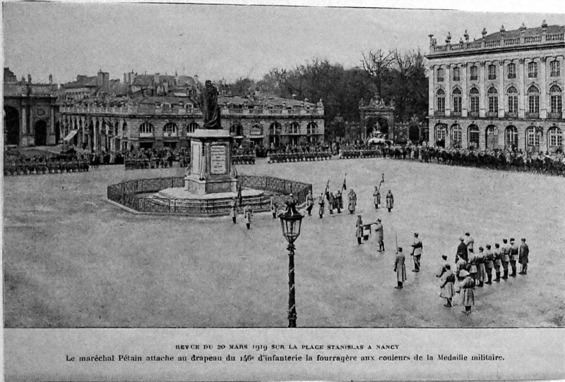 Carte postale ancienne Revue du 20 mars 1919 sur la place Stanislas à Nancy