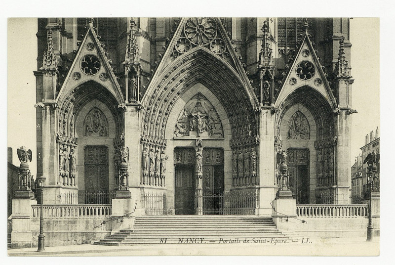 Carte postale ancienne Nancy. Portails de Saint-Epvre P-Fg-Cp-01119
