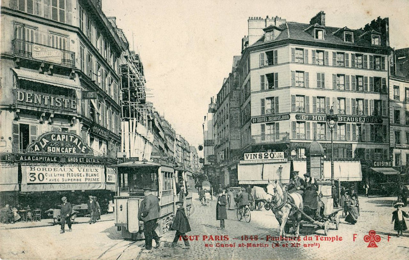 Carte postale ancienne Faubourg du Temple au Canal Saint Martin à Paris 10e