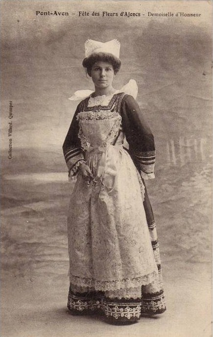 Carte postale ancienne Fête des Fleurs d'Ajoncs - Demoiselle d'honneur - Villard phot