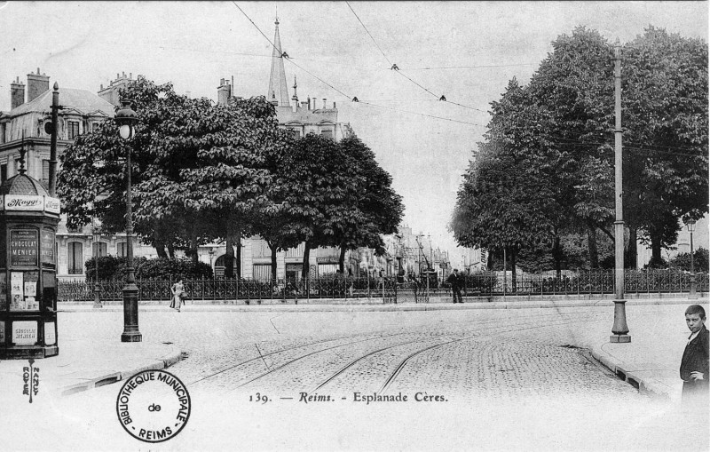 Carte postale ancienne B-514546101 Ico BMR57-044 place aristide Briand
