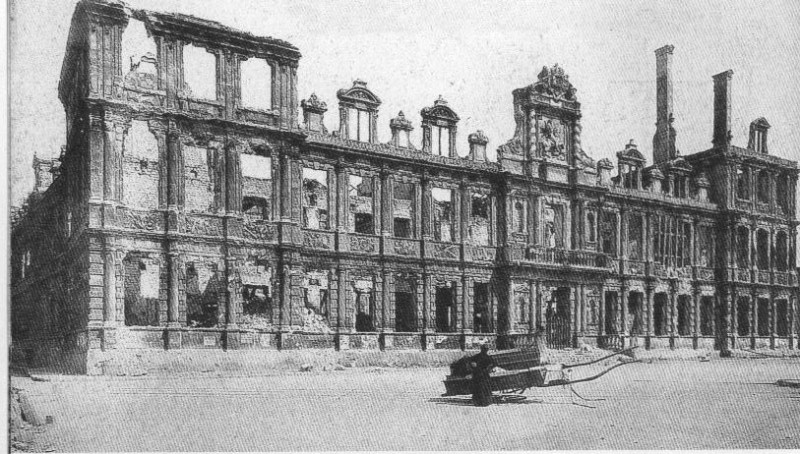 Carte postale ancienne Hôtel de ville Reims 1914