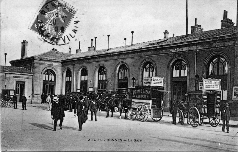 Carte postale ancienne 100Fi13 Rennes La Gare à Rennes