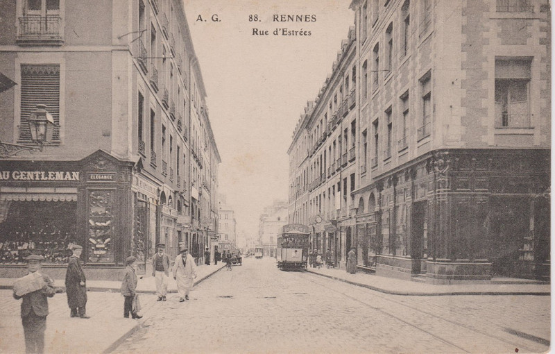 Carte postale ancienne Rennes - Rue d'Estrées (CP AG) à Rennes