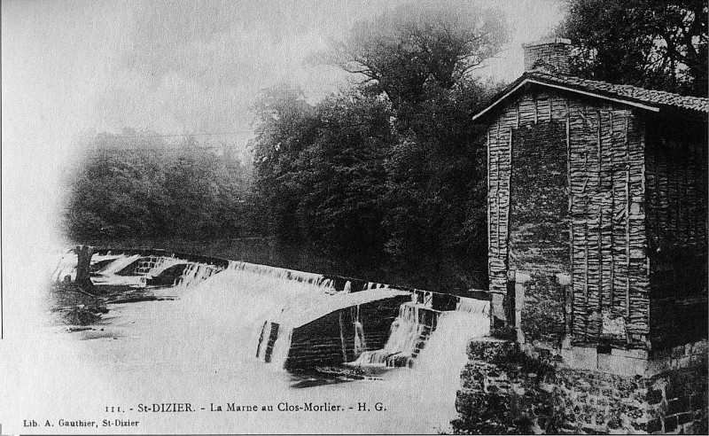 Carte postale ancienne St dizier Clos morlier 72817