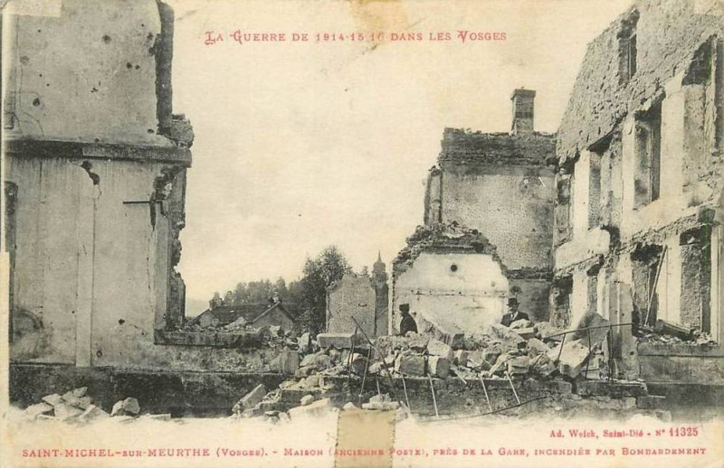 Carte postale ancienne St michel l'ancienne poste 1900 01