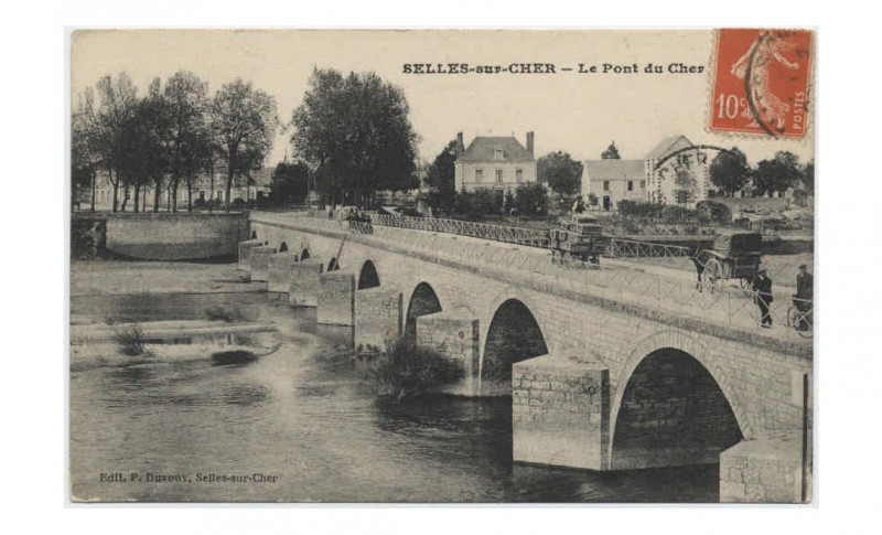 Carte postale ancienne Cartes postales de la collection des Archives départementales (FRAD041 6 FI) - 6 Fi 242-31 Le pont du Cher