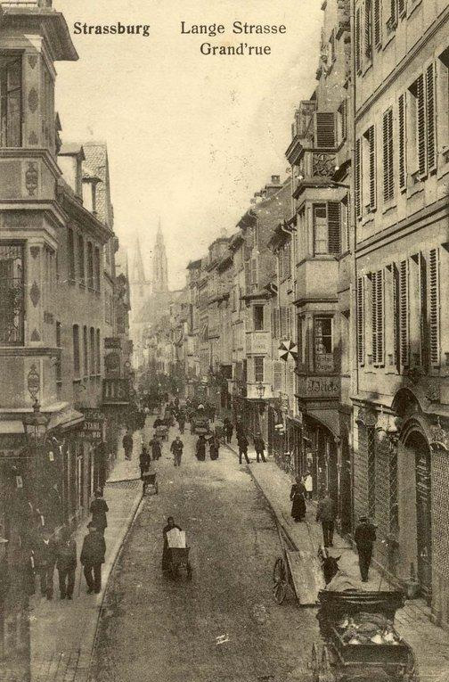 Carte postale ancienne Strassburg-Lange Strasse-1909