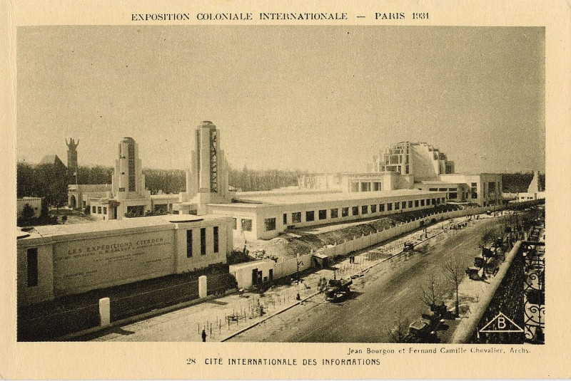 Carte postale ancienne Expo 1931 Information
