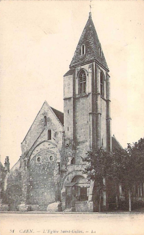 Carte postale ancienne Caen eglise saintgilles clocher à Caen