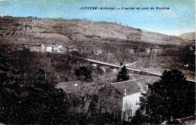 Carte postale ancienne Rosieres-quartier du pont