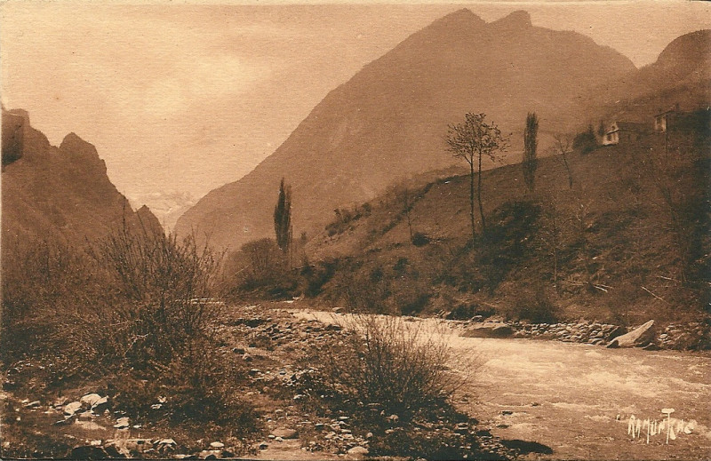 Carte postale ancienne Valléed'Aspe-Cp-02