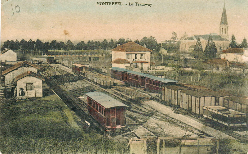 Carte postale ancienne Ferrand - Montrevel- Le Tramway