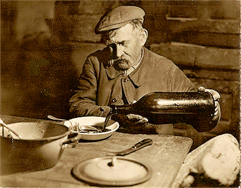 Carte postale ancienne Chabrot 01