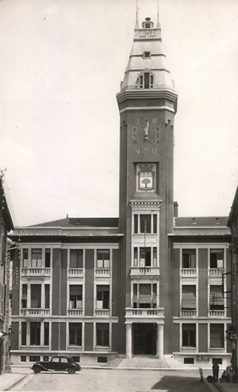 Carte postale ancienne Privas La mairie
