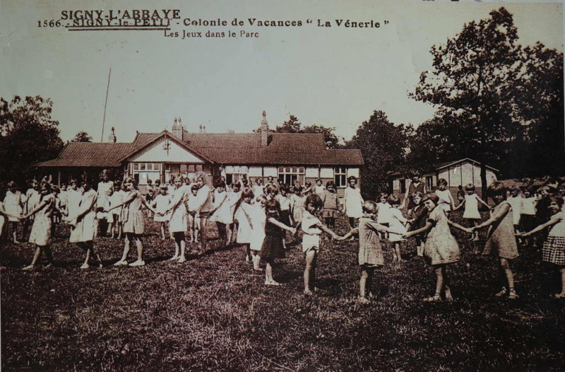 Carte postale ancienne La venerie Signy 01917