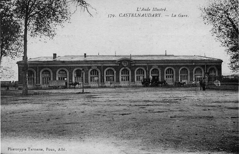 Carte postale ancienne Gare-Castelnaudary-1900