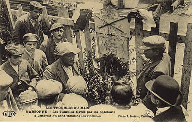 Carte postale ancienne Narbonne Mémoire victimes 20 juin 1907