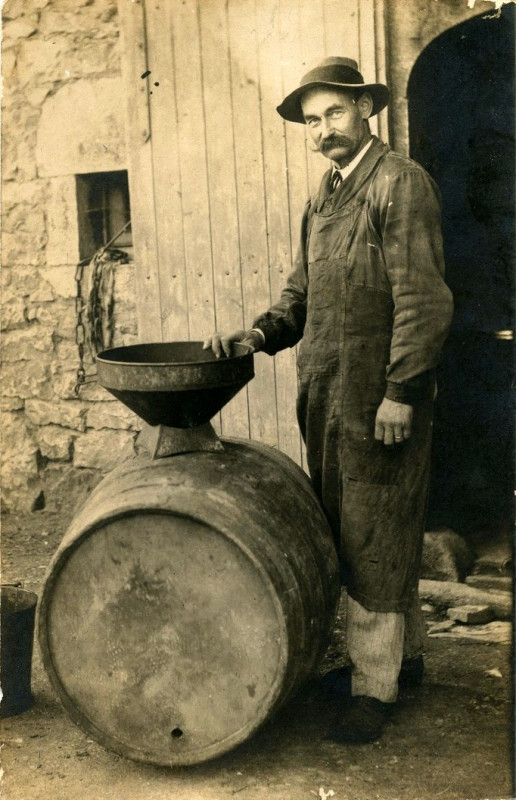 Carte postale ancienne Aveyron - vigneron