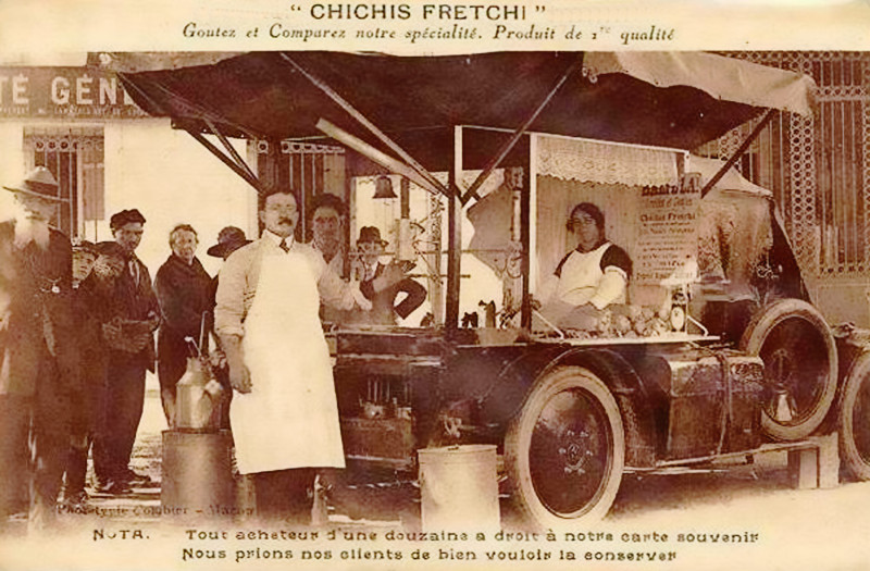 Carte postale ancienne Chichis fretchi marchand ambulant