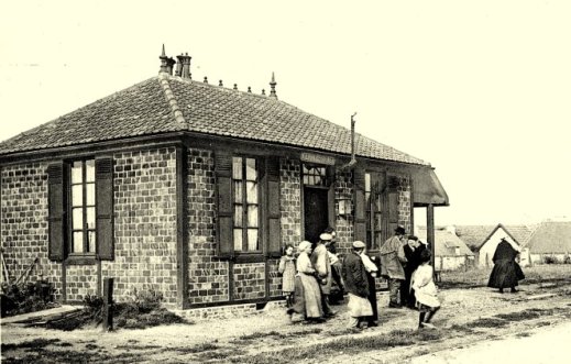 Carte postale ancienne Viervillesurmer gare