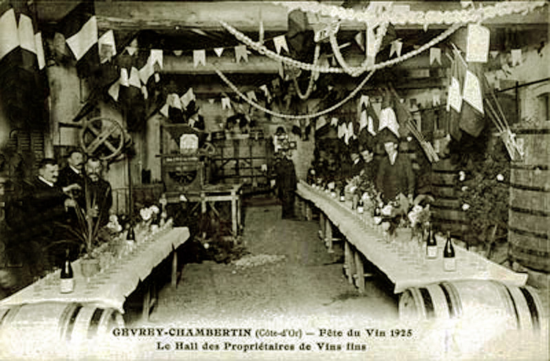 Carte postale ancienne Gevrey-Chambertin fête du vin 1925