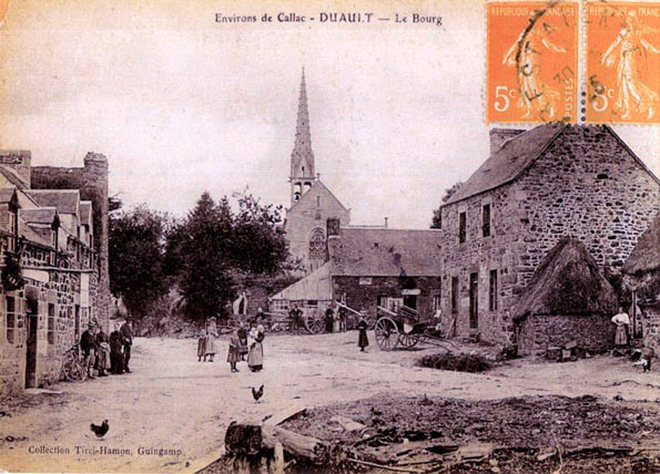 Carte postale ancienne Duault 1925