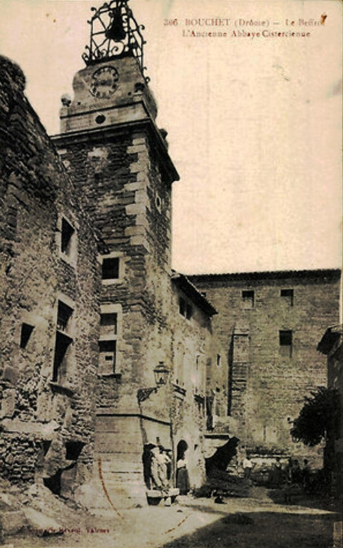 Carte postale ancienne Bouchet ancienne abbaye