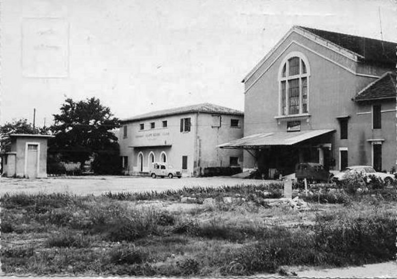 Carte postale ancienne Cave coopérative de Saint-Hilaire-d'Ozilhan