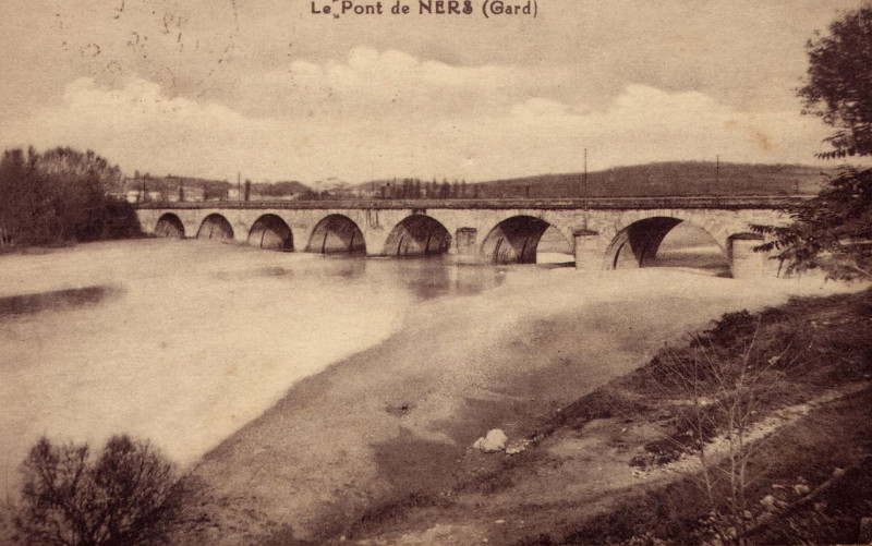 Carte postale ancienne Lepontdeners1