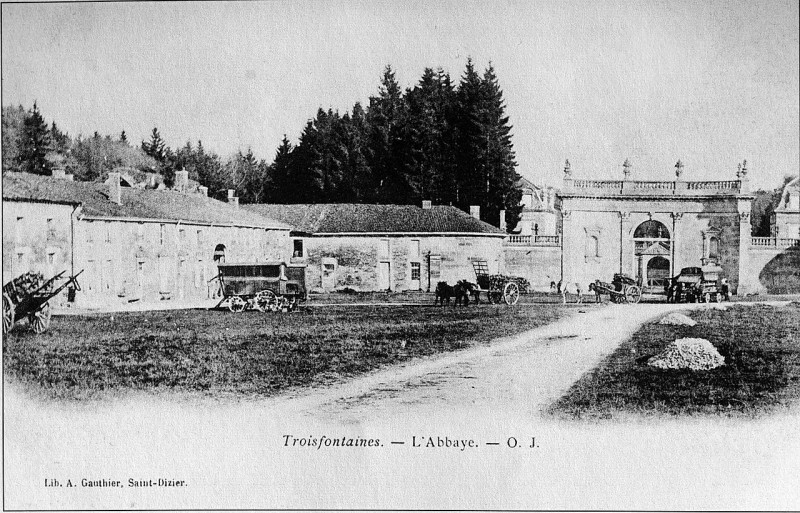Carte postale ancienne Abbaye 3 fontaines 72825