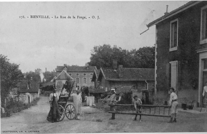 Carte postale ancienne Bienville 74271