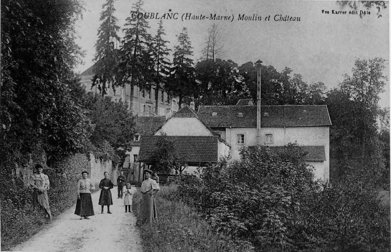 Carte postale ancienne C0ublanc château moulin 60568
