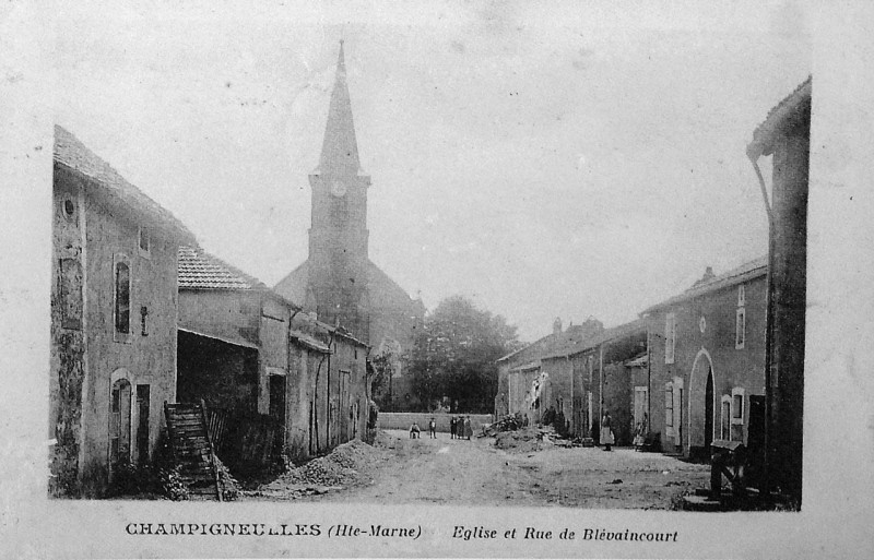 Carte postale ancienne Champigneulles 74030