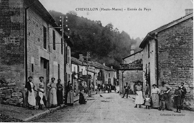 Carte postale ancienne Chevillon 74270