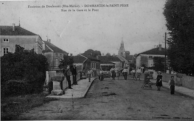 Carte postale ancienne Dommartin saint pere 75311