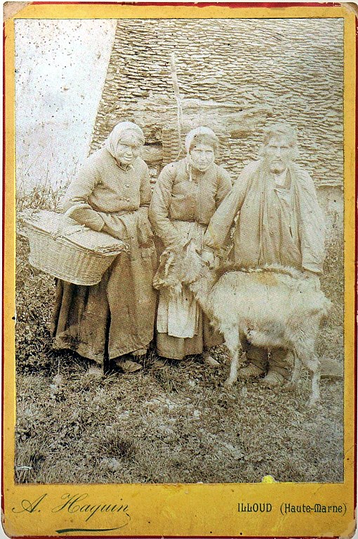 Carte postale ancienne Illoud Haquin 74035