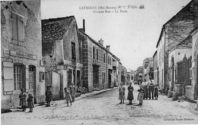 Carte postale ancienne Latrecey 74183