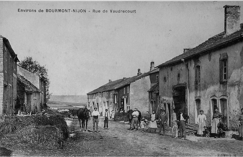 Carte postale ancienne Nijon 74037