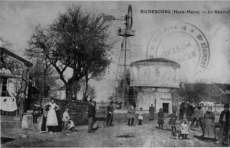Carte postale ancienne Richebourg 73057