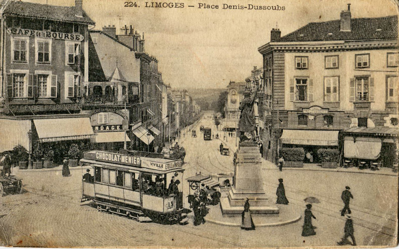 Carte postale ancienne Inconnu 224 - Limoge - Place Denis Dussoubs