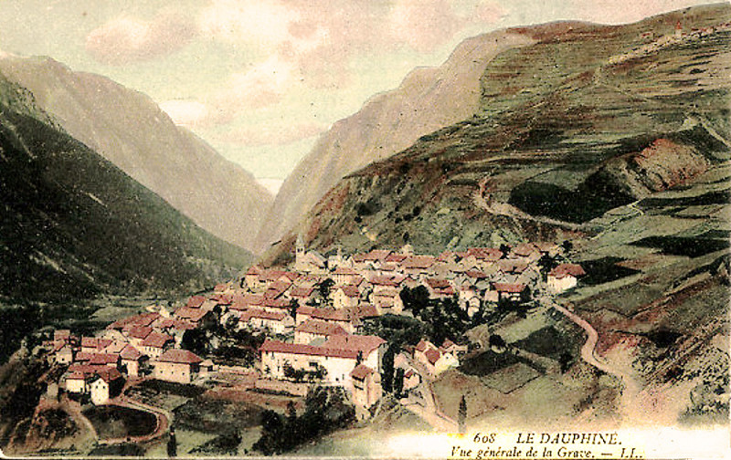 Carte postale ancienne La Grave Vue generale