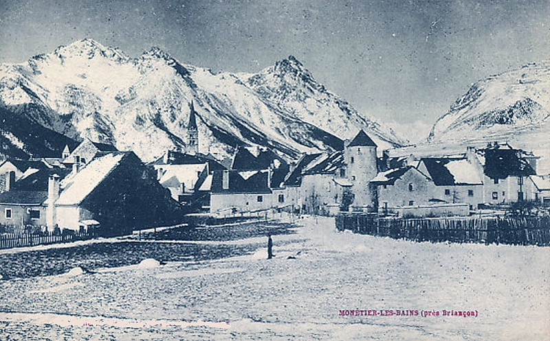 Carte postale ancienne Monetier-les-Bains en hiver