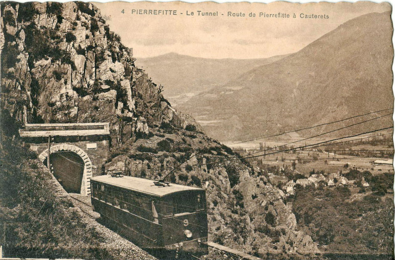 Carte postale ancienne Zanetti 4 - Pierrefitte - Le Tunnel - Route de Pierrefitte à Cauterets