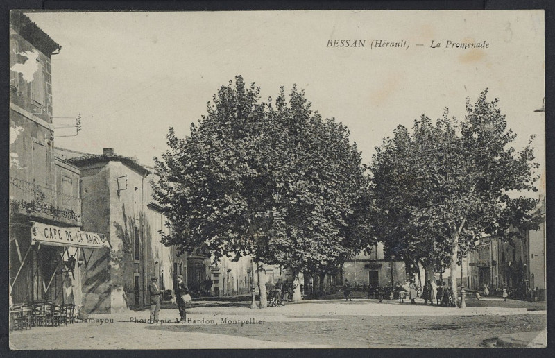 Carte postale ancienne Bessan la promenade - Archives départementales de l'Hérault - FRAD034-2FICP-04899-00001