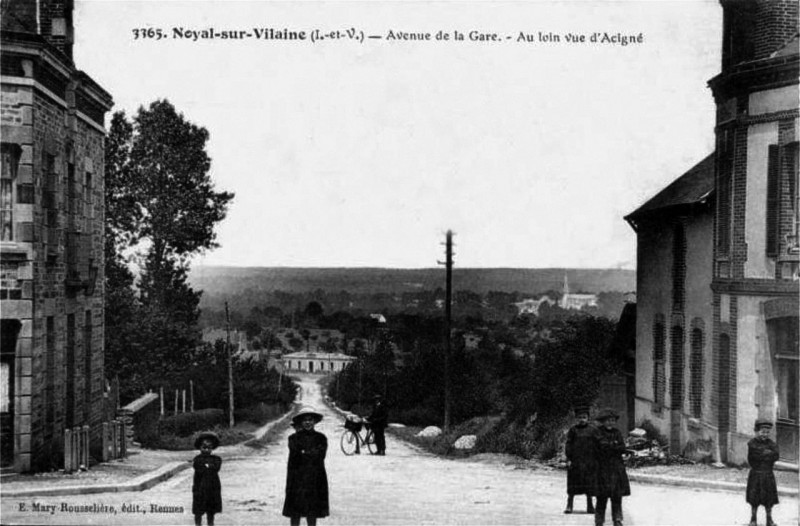 Carte postale ancienne Gare-Noyal-sur-Vilaine-CPancienne