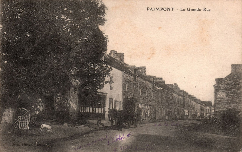 Carte postale ancienne Paimpont - Grande rue à Paimpont